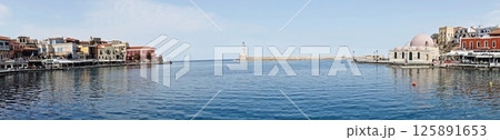 Venetian harbor of Chania, Greece  125891653