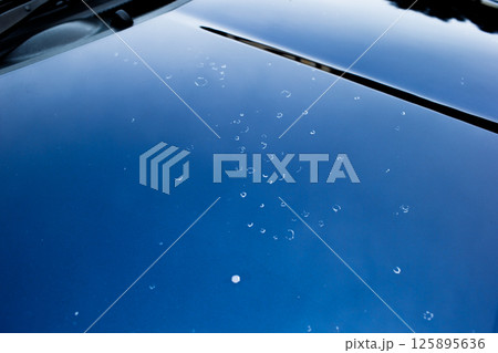 クリア塗装が剥がれた車 125895636