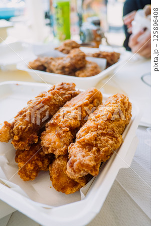 美味しいチキンフィンガーズ 美味しいチキンフィンガーズ 125896408