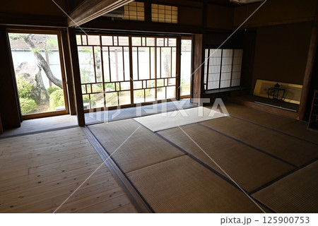 赤穂浪士邸宅跡　旧武家屋敷 125900753