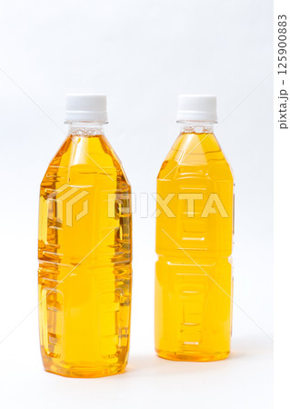 飲料、のみもの,飲物,飲料水,お茶,おちゃ,緑茶,ペットボトル,飲み物,日本茶,水分、リサイクル 飲料、のみもの,飲物,飲料水,お茶,おちゃ,緑茶,ペットボトル,飲み物,日本茶,水分、リサイクル 125900883