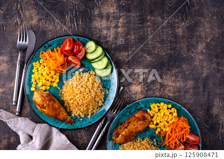 Healthybalanced food plate with chicken and vegetables 125908471