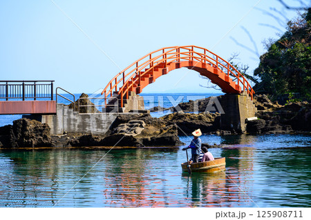 たらい舟 125908711