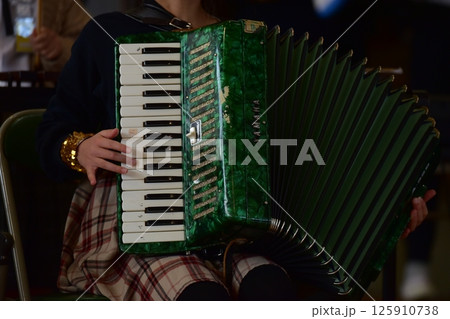 学習発表会、こども、手元、アンダー 学習発表会、こども、手元、アンダー 125910738