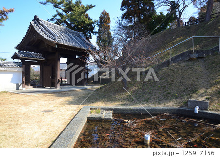 あづまが丘公園内・山上門・　＃16 125917156