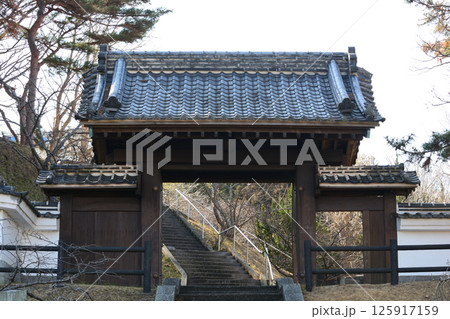 あづまが丘公園内・山上門・　＃19 125917159