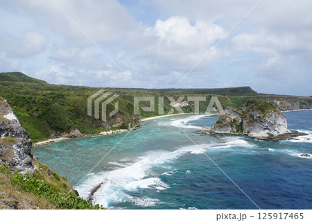 サイパン　バード・アイランド展望台からの眺め　 125917465