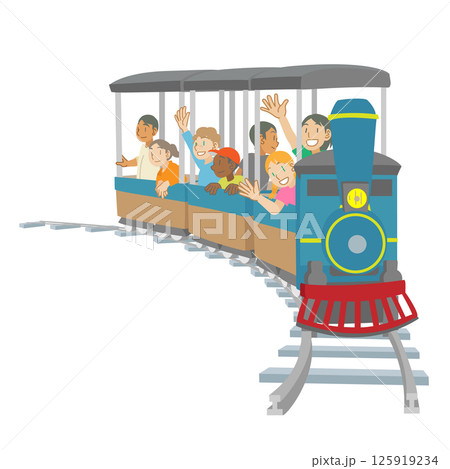 遊園地でミニ汽車に乗る多民族の子供達 125919234