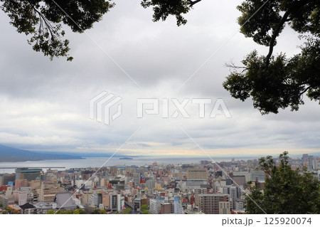 城山展望台からの眺め 曇り空 城山展望台からの眺め 曇り空 125920074