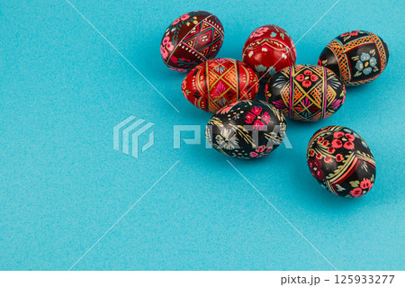 Foot care procedure with medical gloves on patients toes 125933277