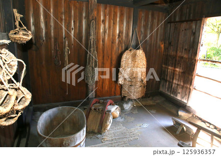 野口英世記念館　野口英世　猪苗代湖　猪苗代　野口英世御生家　猪苗代町　野口英世記念碑　囲炉裏 125936357