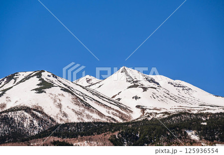 春の乗鞍岳山頂 春の乗鞍岳山頂 125936554