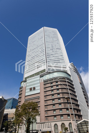大阪/大阪梅田ツインタワーズ・ノース(2025年2月23日撮影) 大阪/大阪梅田ツインタワーズ・ノース(2025年2月23日撮影) 125937920