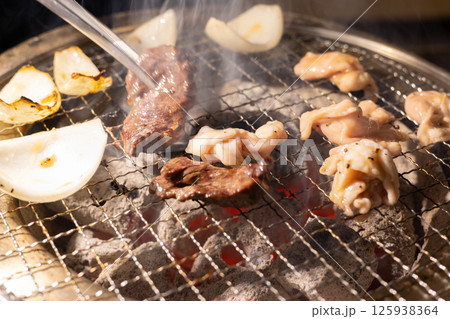美味しい炭火焼き肉 125938364