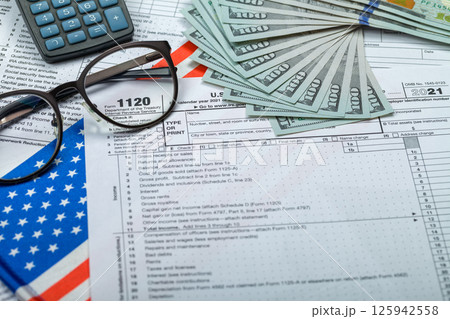 Income tax with instruction. Tax payment and filing concept 125942558