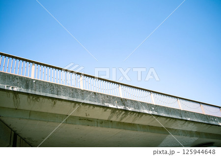 橋と空 125944648