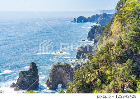 「岩手県」北山崎第一展望台からの望む風景　田野畑村 125945429