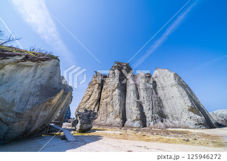 「青森県」仏ヶ浦の風景　下北半島 125946272