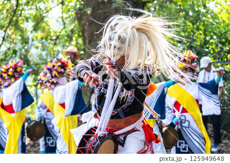 肥前佐賀の伝統芸能　面浮立 125949648