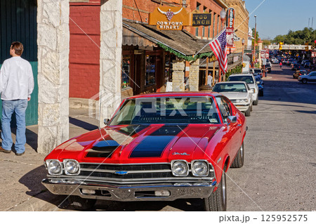 テキサス州　フォートワース　ストックヤードの通り 125952575