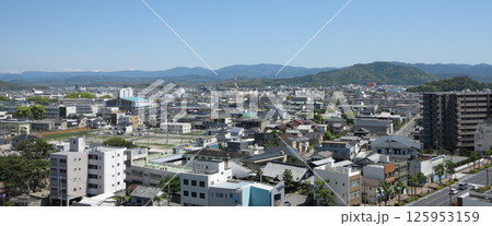 和歌山市東部（生石高原方面）を望む 125953159
