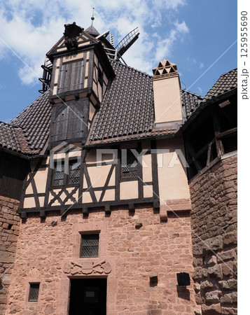 Old tower of Koenigsbourg castle in Orschwiller in France - vertical Old tower of Koenigsbourg castle in Orschwiller in France - vertical 125955690