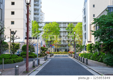 JR尼崎駅周辺（尼崎駅、キューズモール、尼崎中央病院、潮江1丁目周辺） 125955849