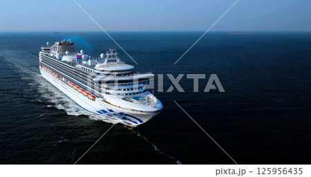 クルーズ客船 ダイヤモンドプリンセス DIAMOND PRINCESS 125956435