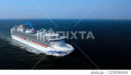 クルーズ客船 ダイヤモンドプリンセス DIAMOND PRINCESS 125956440