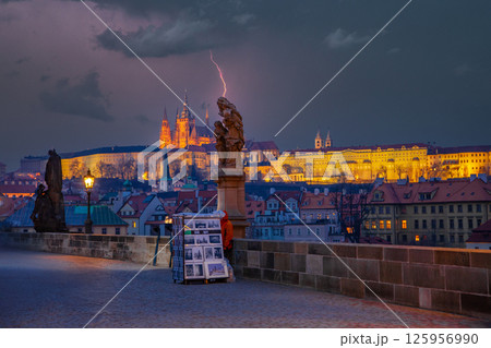 カレル橋 カレル橋 125956990