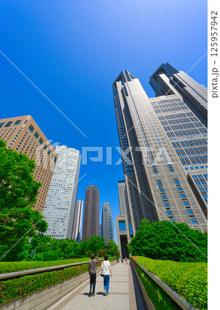 【東京都】5月・ゴールデンウイークに東京都庁を観光する 125957942