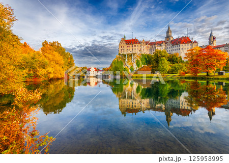Sigmaringen, Germany. Charming autumn landscape with Danube River in Baden-Wurttemberg 125958995