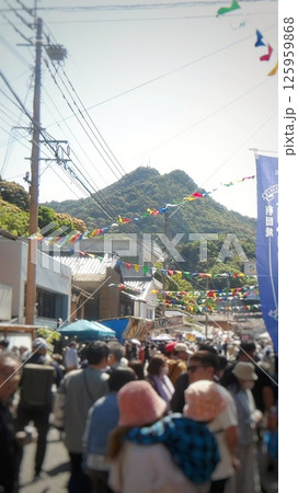 有田陶器市の風景 125959868