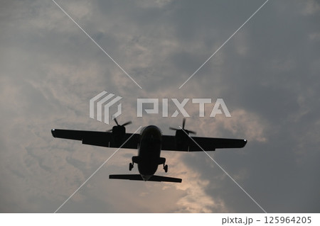 飛行機 航空機 ひこうき 125964205