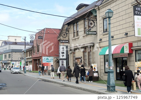 小樽の商店街 125967749