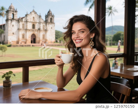 世界の美女がグルメと絶景とファッションを紹介シリーズグアラニーのイエズス会伝道所群とコーヒー 125970150