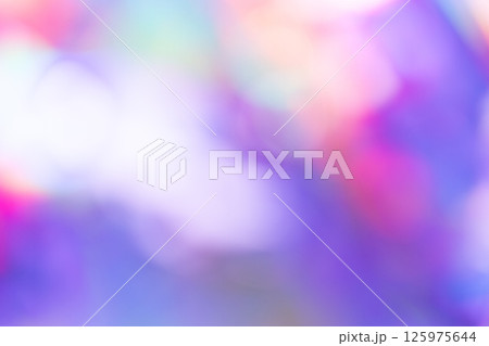 パープル系のキラキラ背景素材 (写真素材) パープル系のキラキラ背景素材 (写真素材) 125975644