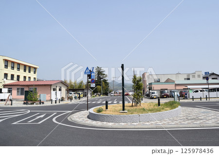 群馬県 新桐生駅前の街並み 群馬県 新桐生駅前の街並み 125978436