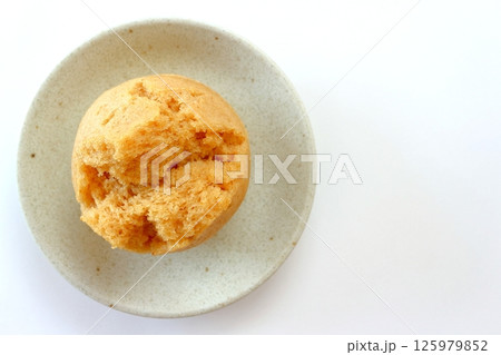 真上から見たきなこ蒸しパン 真上から見たきなこ蒸しパン 125979852