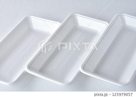 資源ごみ リサイクル 食品トレー 125979857