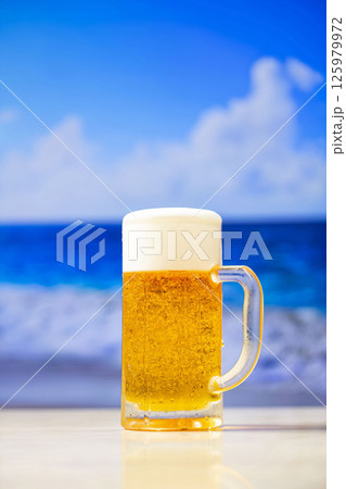 真夏の美味しい生ビール 真夏の美味しい生ビール 125979972