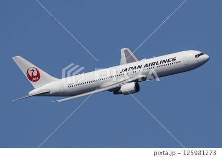 JAL ボーイングB767 125981273