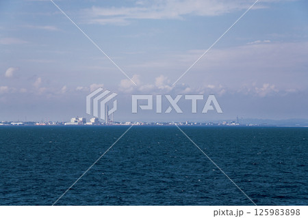 【さんふらわあ さっぽろ大洗行　福島第一原子力発電所沖を航行】 125983898