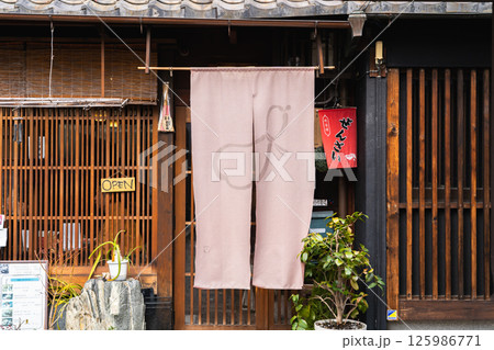 京都市下京区新釜座町　喫茶　喜多西（甘味処：ぜんざい） 125986771