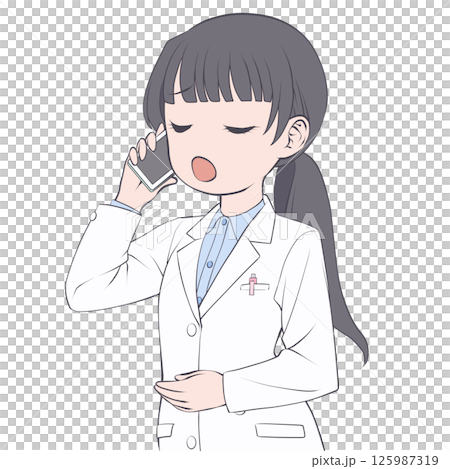 黑髮女藥劑師用智慧型手機打電話 — — 驚訝不已 125987319