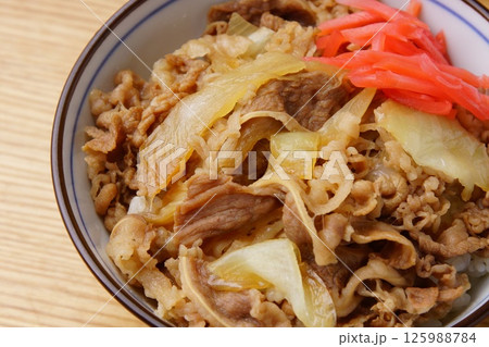 おいしい牛丼 125988784