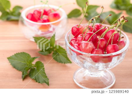 山形県産 高級 さくらんぼ 125989140