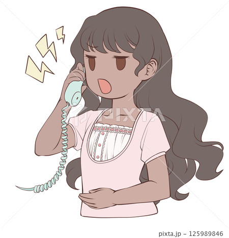 受話器を持って話す褐色肌の若い女性・怒り 125989846
