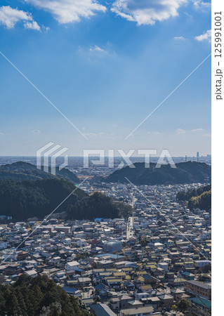 浜松市の光明寺の山村広場展望台から見た街並み(静岡県) 125991001