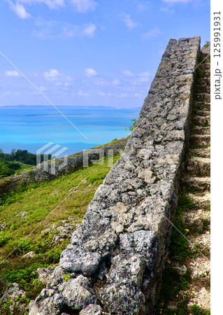 勝連城跡からの眺め・西方面（沖縄県・うるま市） 125991931